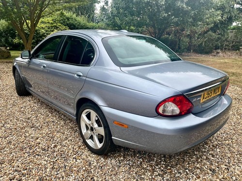 JAGUAR X-TYPE 2.2 D DPF SE 2009 - Picture 9 of 23