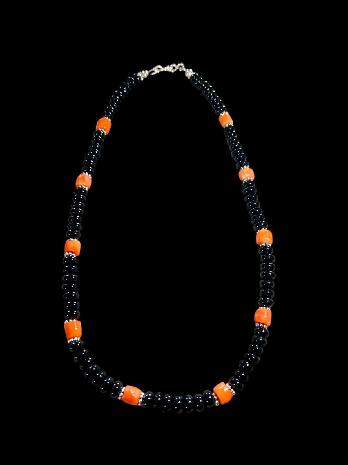 Native American Coral & Onyx Necklace