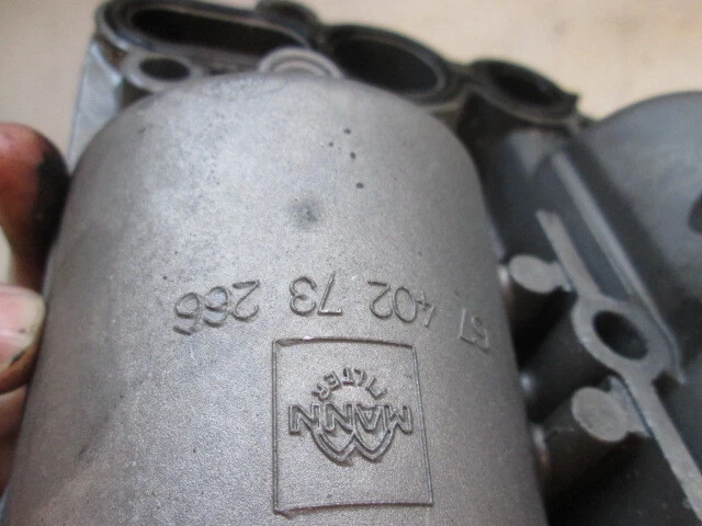 6740273266 Ölfilterhalter Volvo V70 SW 2.4 D 120KW 5M 5P (2003) Ersatzteil U Foto 3 de 3