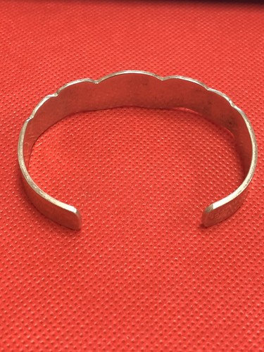 VINTAGE MEXICO STERLING SILVER 925 BLACK ENAMEL CUFF BRACELET - Picture 4 of 8