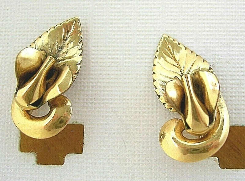 VINTAGE WALTER LAMPL 1/20 12K GOLD FILLED FLOWER LEAF SCREWBACK EARRINGS -7/8"