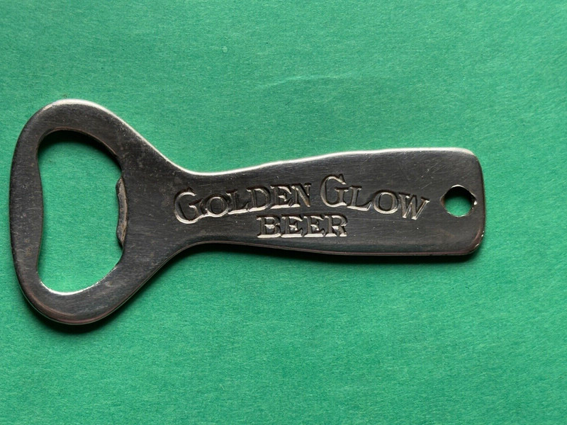 SWEET VINTAGE GOLDEN GLOW BEER BOTTLE OPENER GOLDEN WEST BRY. OAKLAND CALIFORNIA