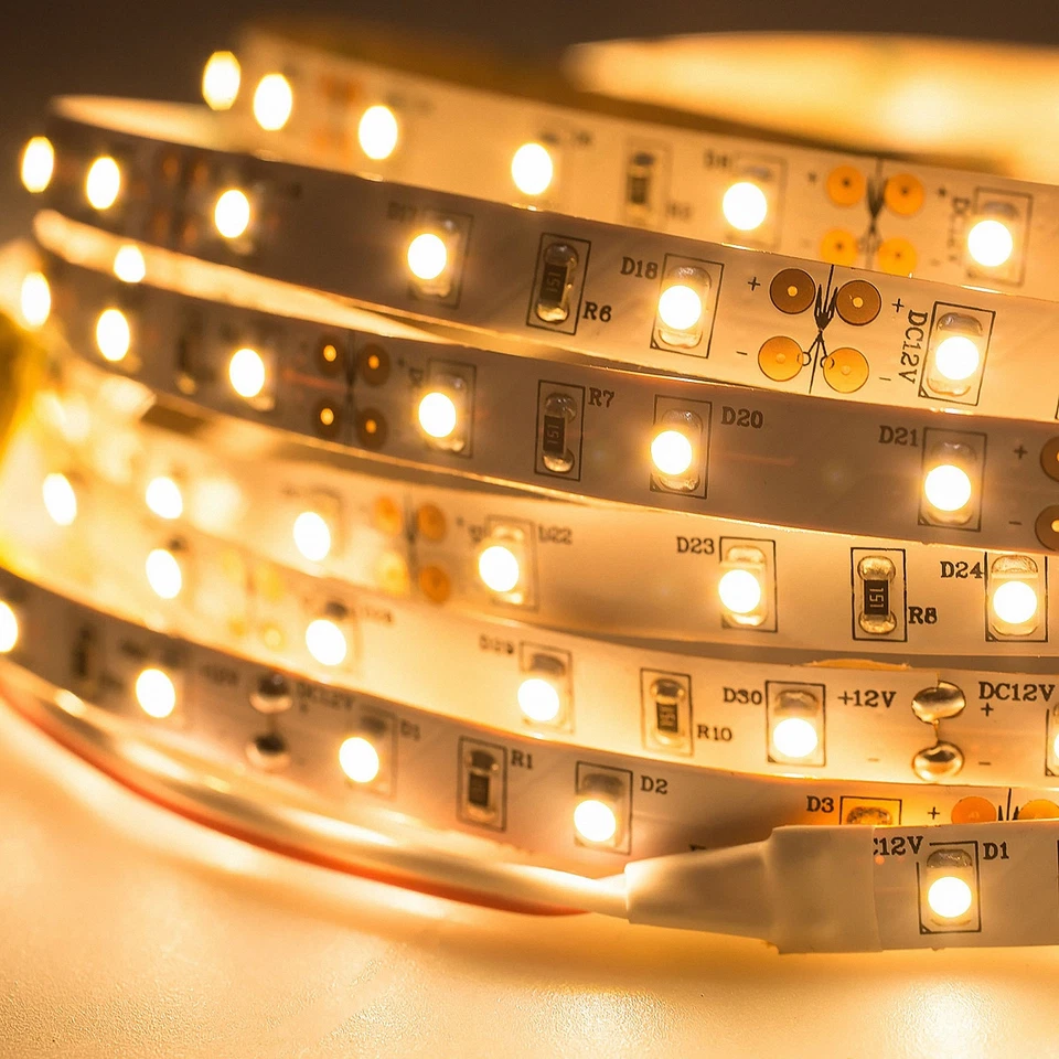 Mextronic Striscia LED 3528 Calda (2700K) 24W 500CM 12V IP20 Striscia LED - Immagine 2 di 3