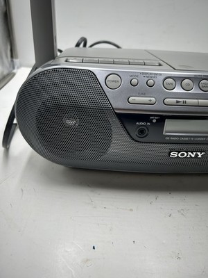 Sony CFD-S05 Boombox CD Radio Cassette Recorder Mega Bass Aux-In