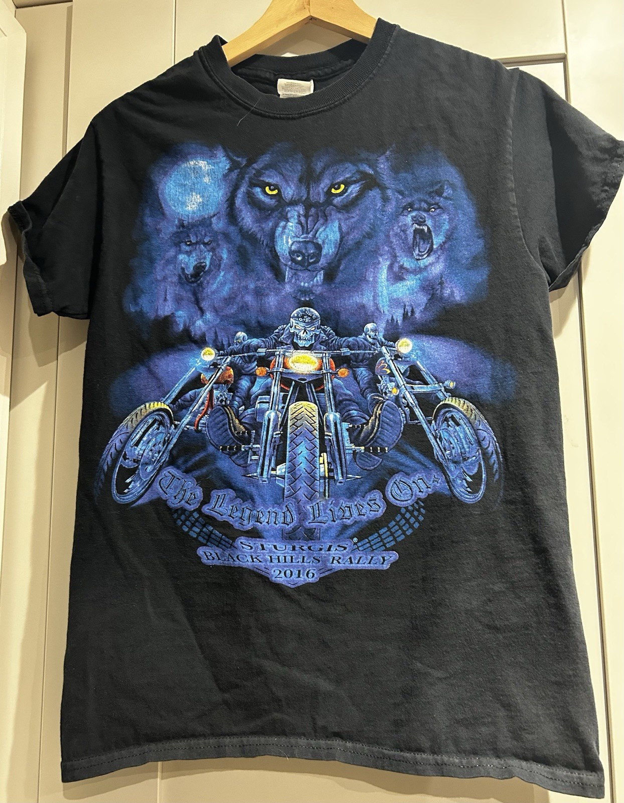 Gildan Men's Graphic T-Shirt Small Sturgis Black Hills Rally 2016