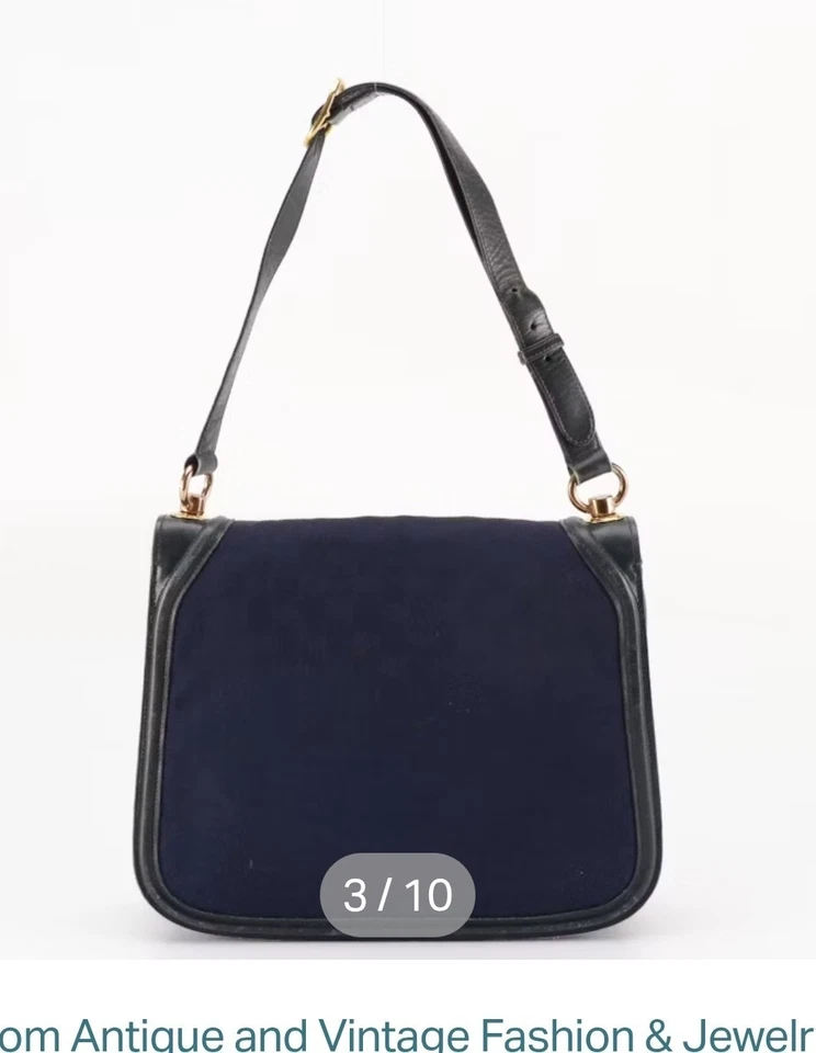 Auténtico bolso de hombro Gucci azul marino en relieve con solapa de la marca de metal Gg. Foto 3 de 4