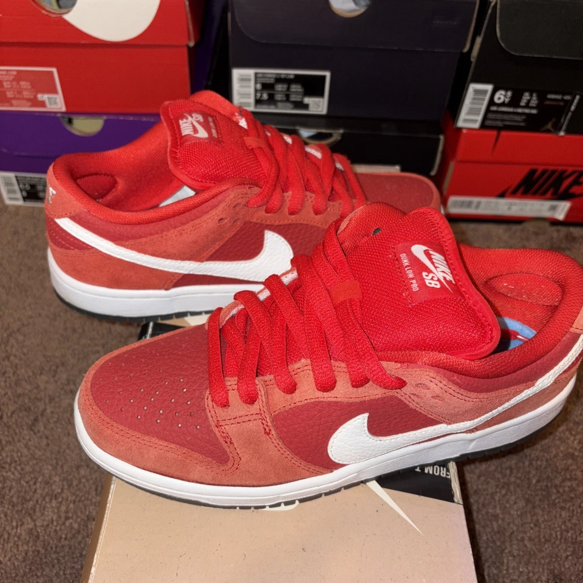 Nike SB Dunk Low Pro CHALLENGE RED/WHITE UNIVERSITY Men\'s Size 11 Good Condition Nike Dunk Pro SB Low Challenge Red | eBay main image 3
