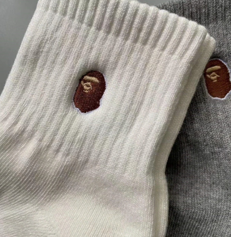 NWT - 3 Pairs BAPE A Bathing Ape Head Logo Embroidered Crew Socks Mid Calf-White