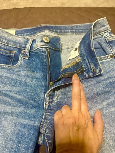 GAP Women’s True Skinny Ankle MID Rise Jeans Distressed Denim - Size 28 / 6P - Picture 6 of 11
