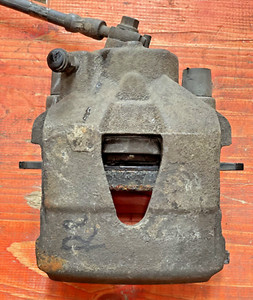 VW Polo 9N Bj.2002 Bremssattel vorne rechts N1085