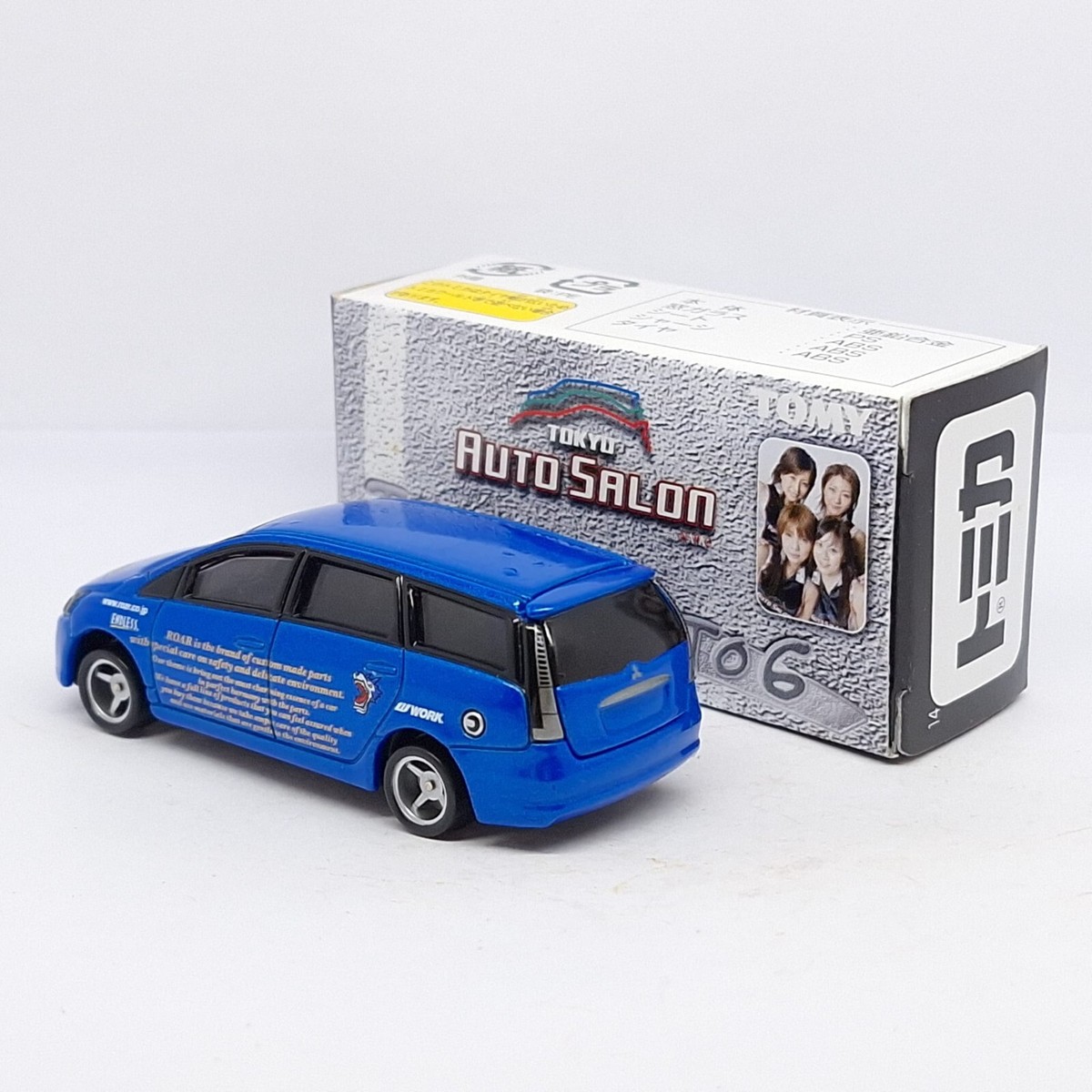 TOMICA TOKYO AUTO SALON LOTTO 6 MITSUBISHI GRANDIS 1/64 TOMY TOMICA TOKYO AUTO SALON LOTTO 6 MITSUBISHI GRANDIS 1/64 TOMY