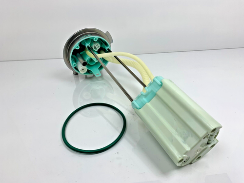 Genuine GM 119133487 Fuel Pump 6.6 Diesel w/o Level Sensor - Picture 4 of 5