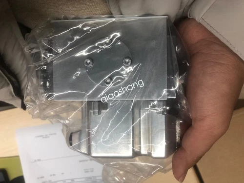 G631-3006B MOOG Servo Valve new via FedEx or DHL - Picture 3 of 3