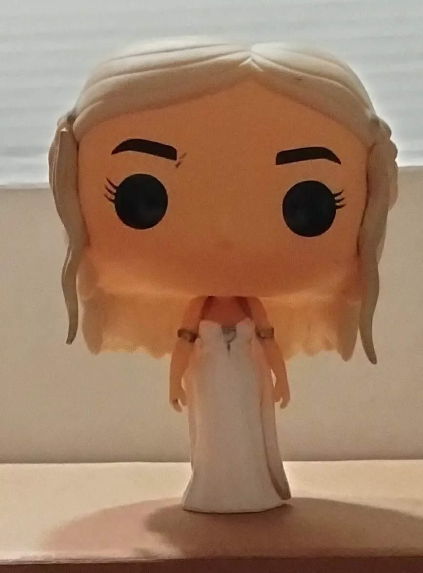 Funko pop game of 2024 thrones daenerys targaryen
