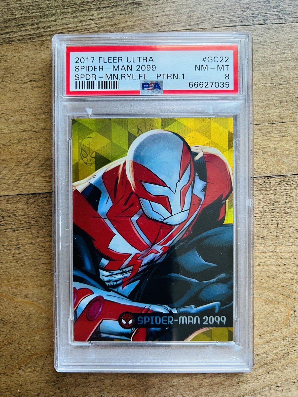2017 Marvel Fleer Ultra Spider-Man Royal Foil Pattern 1 #/25 Spiderman-2099 PSA8