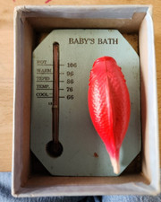 Vtg Baby  s Bath Thermometer Cute Fish