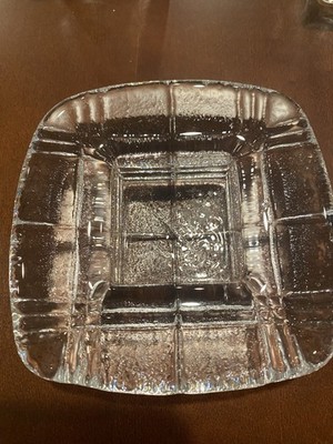 Simon Pearce Low ProfileVotive Candle Holder w/Textured Plaid Design.  Signed
