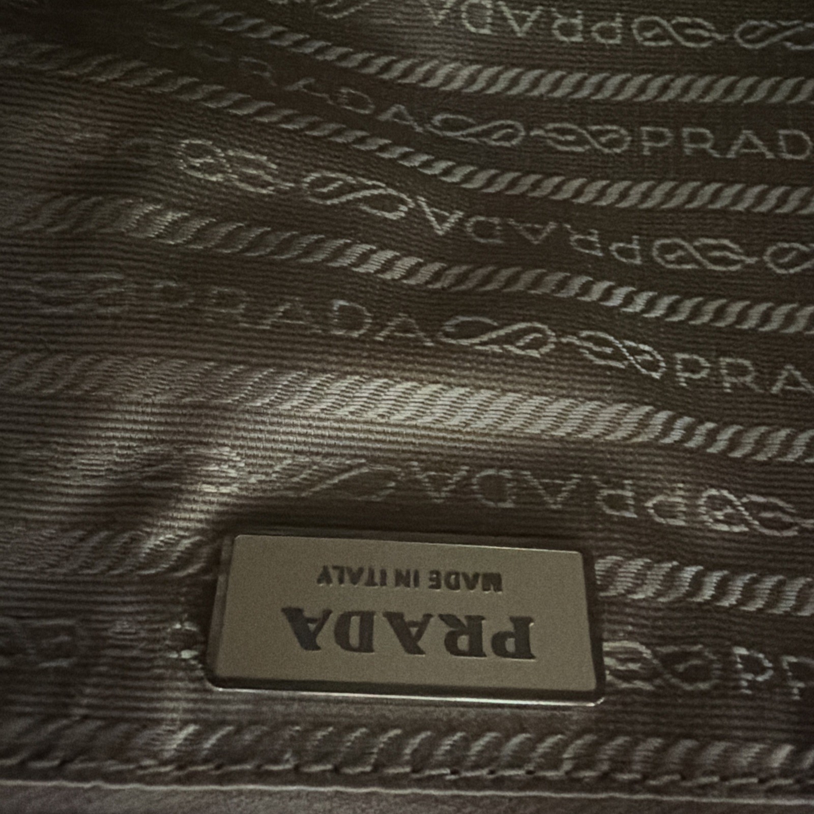 TIME CAPSULE | Archival 1990s PRADA Vitello Daino Hobo in Rare Peonia image 8