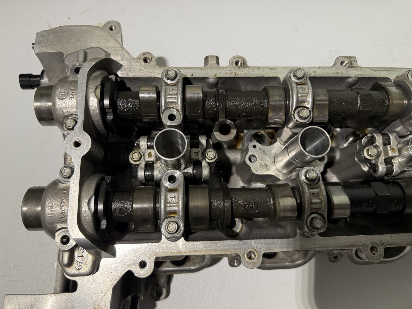 McLaren 570S 2016 Right Cylinder head