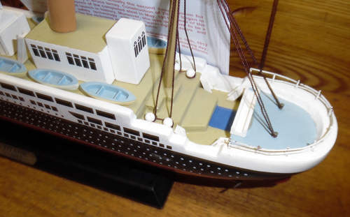 19.25" Drexel Heritage Contemporary Decorative Wooden Titanic Ship Display - Picture 5 of 11