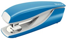 Leitz NeXXt / 55020030 Heftgerät hellblau (Metall)