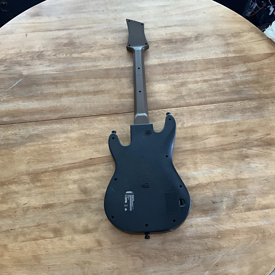 Guitar Hero 现场吉他(无鼓)适用于 PS3、PS4、Xbox 360、Xbox One、Wii U、iOS — 第 4/4 张图片