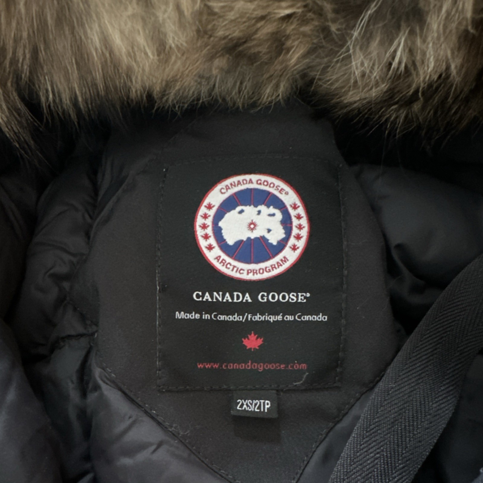 Canada Goose Women's Black Parka Coat Hooded Faux Fur Trim Pockets 2XS thumbnail 2