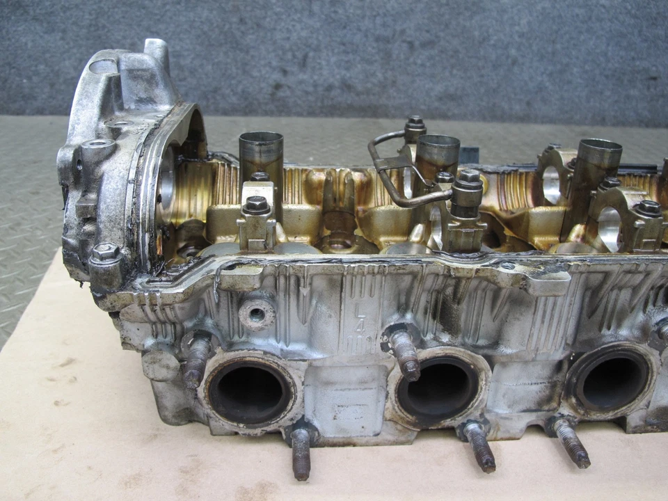 01-06 LEXUS LS430 UCF30L 4.3L 3UZFE CULATA MOTOR IZQUIERDA 120K MILLAS OEM Foto 3 de 4