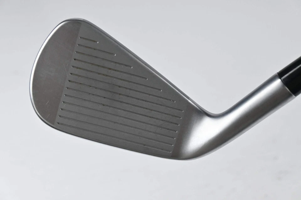 Taylormade P770 2023 #4 Iron / 22.5 Degree / X-Flex KBS Tour Shaft - Image 2 of 4