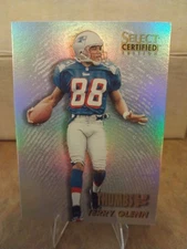 1996 Pinnacle Select Certified Thumbs Up Patriots Football Card #20 Terry Glenn