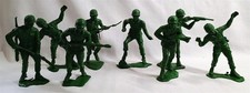 Vintage Green Plastic Toy Soldier Army Men Lot 5 3/8" Maybe Marx