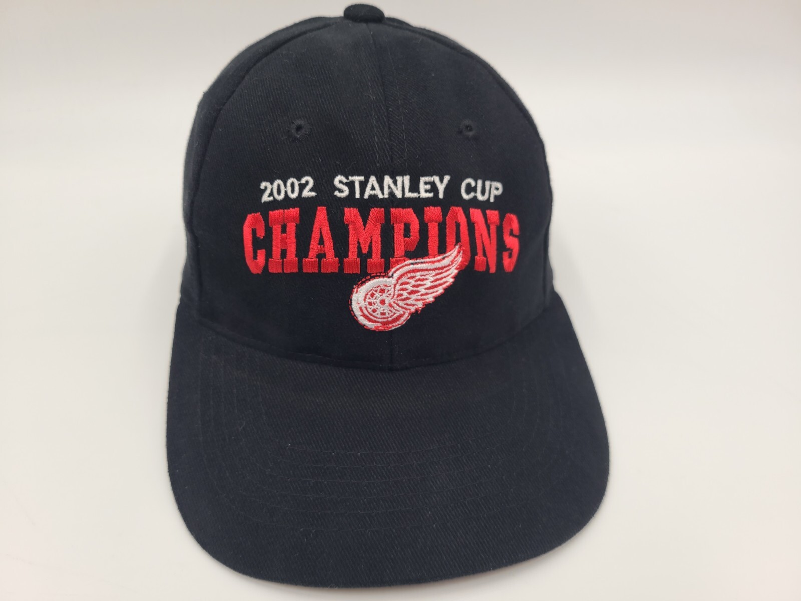 Vintage Detroit Red Wings 2002 Stanley Cup Champions Strapback Hat Cap NHL Black