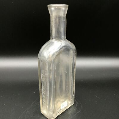 ANTIQUE VAN DUZER STANDARD FLAVORING EXTRACTS NEW YORK Embossed Clear Bottle