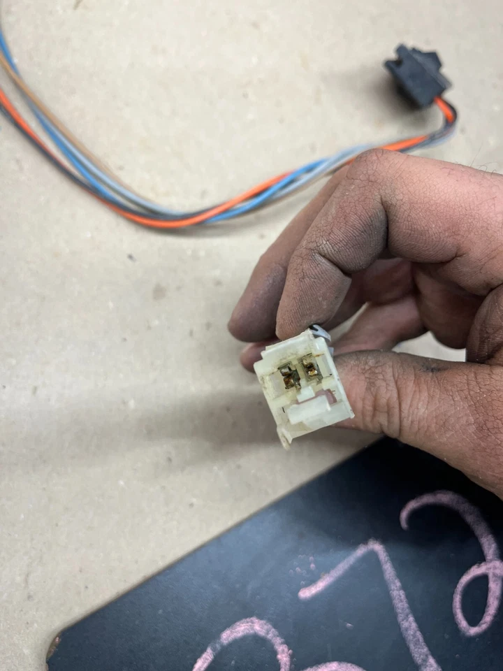 1981 82 83 1987 Monte Cutlass Cutlass El Camino Power Ventana Bloqueo Cableado Proyecto Foto 3 de 4