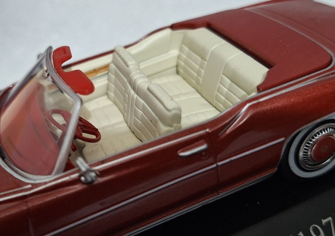 Cadillac Eldorado Convertible 1976 Red 1:43 IXO Altaya No Premium