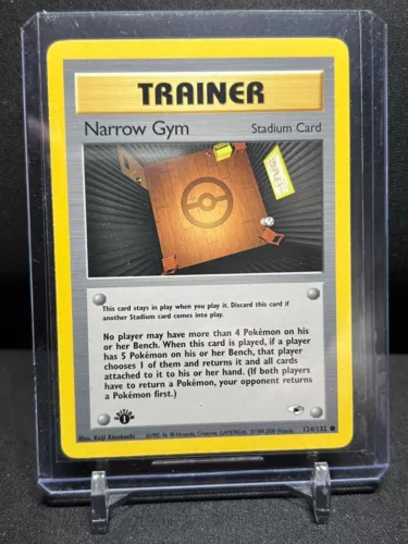 Narrow Gym 124/132 Pokémon 2000 Gym Heroes 1st Edition MP