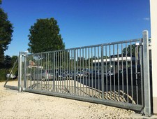 6,5x2,0 Meter mv Industrietor Schiebetor Hoftor freitragend - SOFORT verfügbar