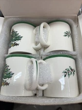4 Spode Christmas Tree Tom & Jerry mugs mint condition in box made in England