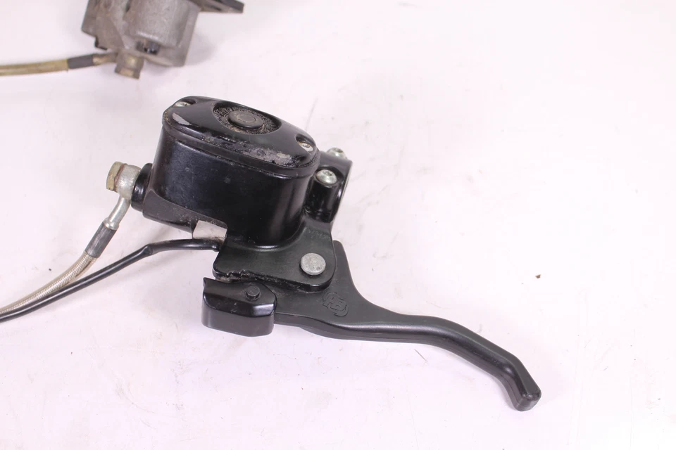 Polaris Pro RMK 800 2012 pinza de línea de cilindro maestro de freno Foto 2 de 4