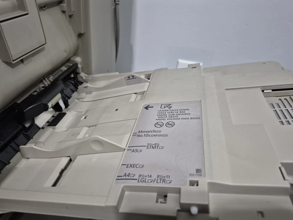 Canon IMAGERUNNER ADVANCE C250IF - Imagem 4 de 4