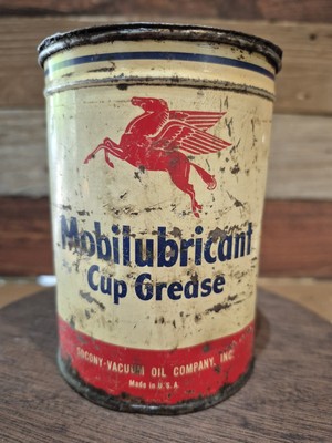Mobilubricant Cup Grease Socony-Vacuum Oil Company U.S.A. 1 lb. Mobil Pegasus