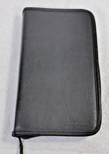 VTG Case Logic 48-Disc CD DVD Organizer Holder Black Faux Leather 12 pages