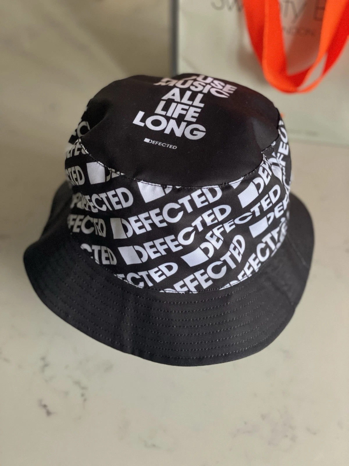 Rare ‘Defected’ Reversible Bucket Hat (black & White)