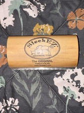 SleekEZ The Original Shedding Brush Patent 9,474,250 Horse Grooming Tool