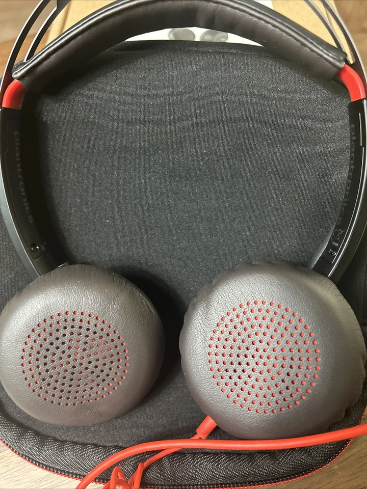 Poly Blackwire 5220 Wired Headset - Noise Cancelling Headphones with Mic - Image 4 of 4