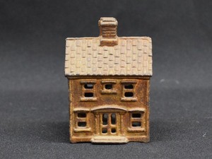AC Williams Cast Iron Colonial House Still Bank