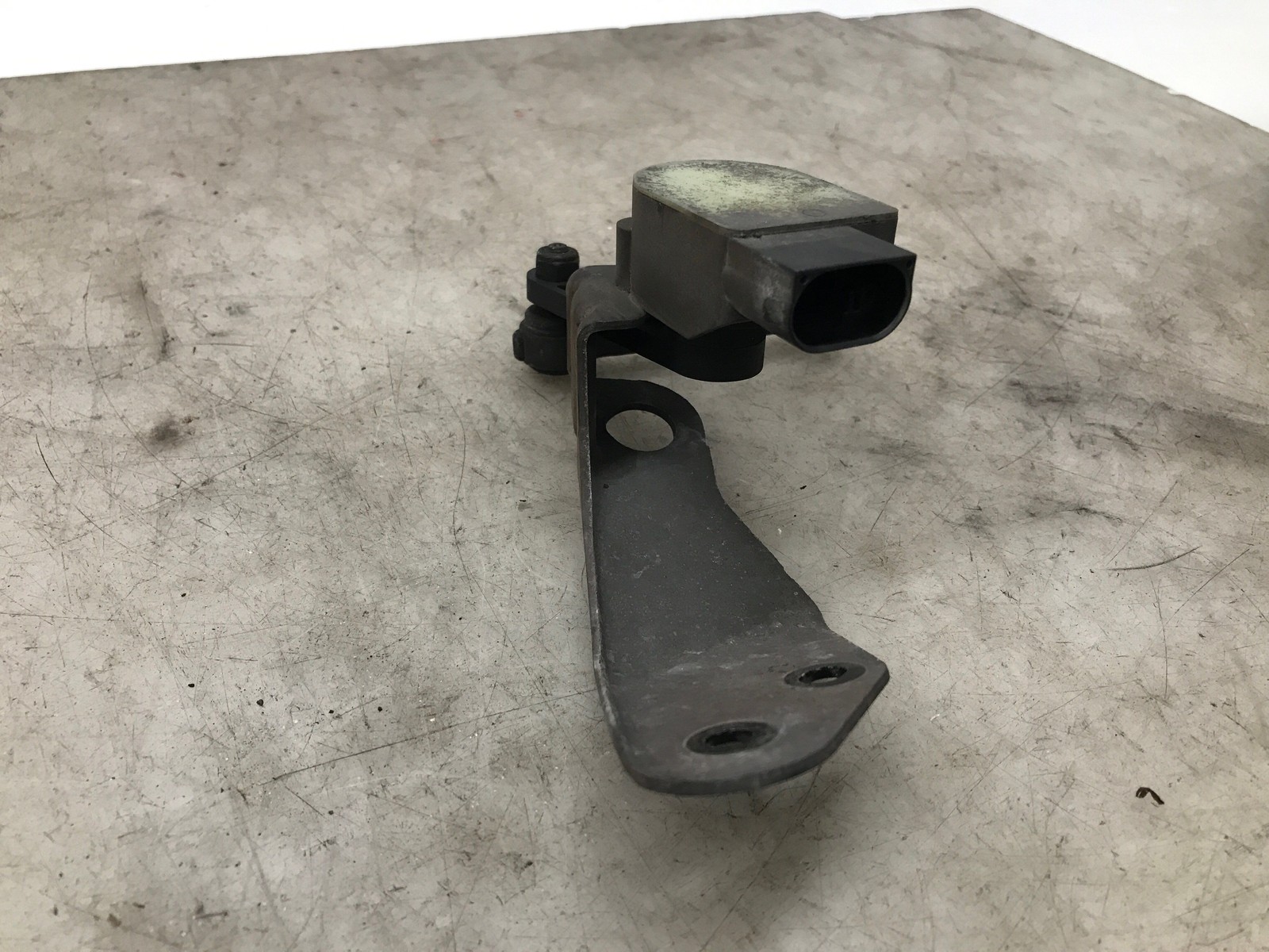 2006-2012 BENTLEY CONTINENTAL LEFT & RIGHT REAR RIDE HEIGHT SENSOR 4E0616571E