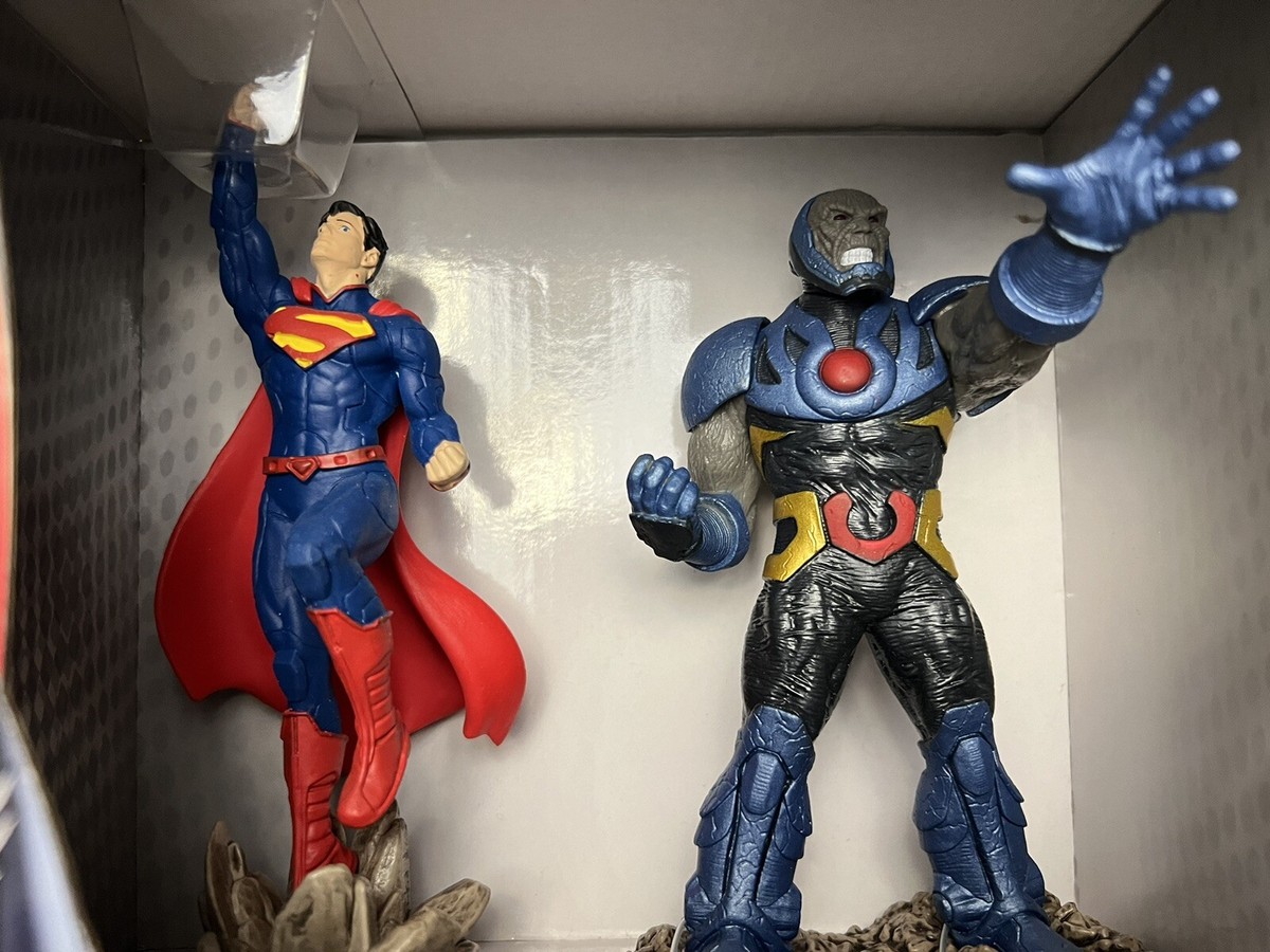Superman vs. Darkseid DC Comics Justice League Schleich 2 Figure