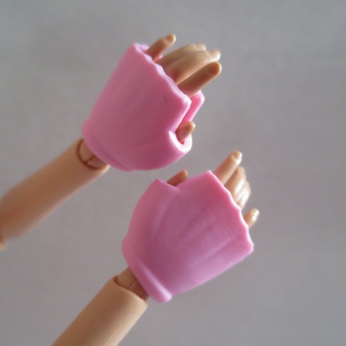 NUEVO 2023 Barbie Extra Fly Invierno Nieve Moda Muñeca Rosa Guantes de Esquí - Imagen 7 de 11
