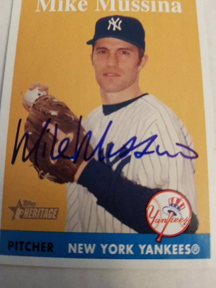 Mike Mussina 2007 Topps Heritage Signed Autograph Auto Card New York Yankees HOF - Image 2 of 3